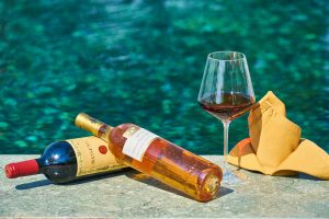 Vacation Rentals vs. Hotels: Pros and Cons