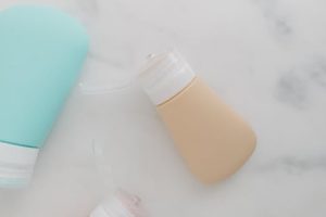Reusable Containers and Beeswax Wraps: Cutting Down on Plastic
