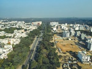 Retail Real Estate in 2025: Suburban Growth and Urban Revival