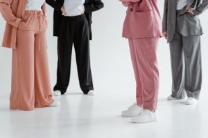 Men’s Suits for Women: Boyish Tailoring and Power Dressing