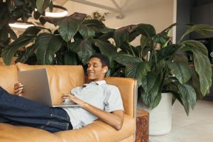 How Retailers Are Using AR to Visualize Furniture and Decor