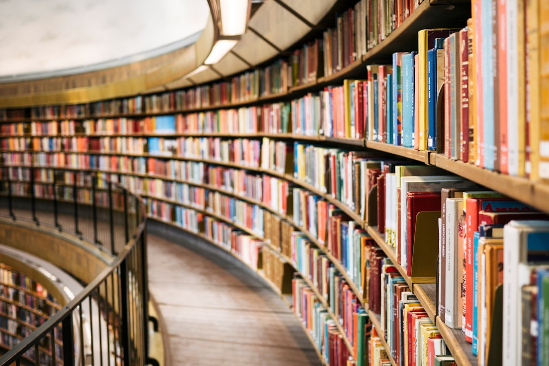 Overcoming Challenges in Hybrid Education