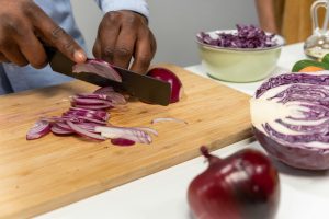 Voice-Activated Cooking: Hands-Free in the Kitchen