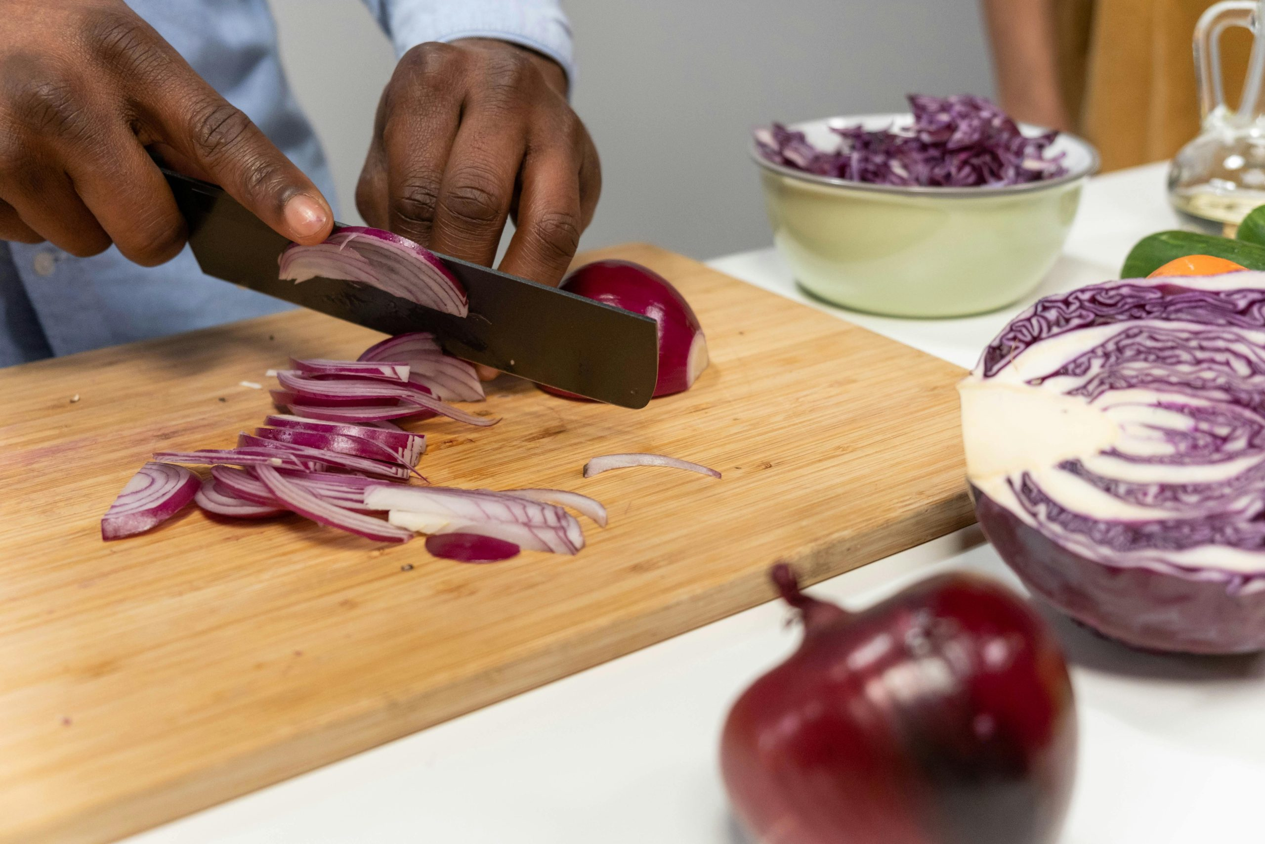 Voice-Activated Cooking: Hands-Free in the Kitchen