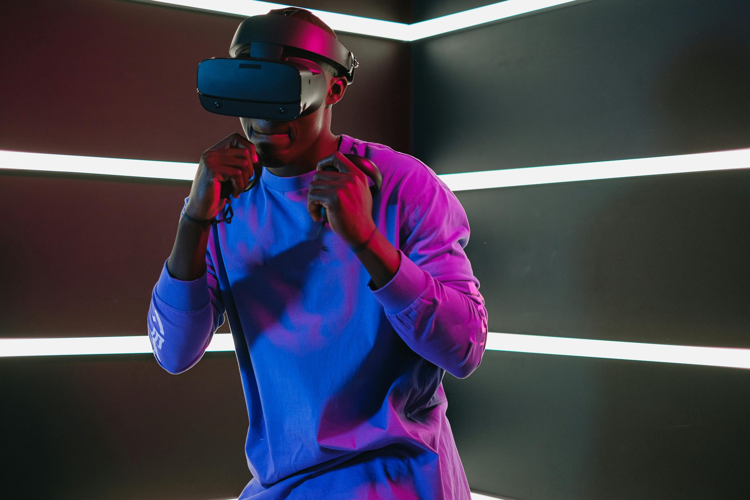 How Digital Dashboards and Augmented Reality Are Transforming Interiors
