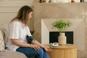 Wearable ECG and Blood Oxygen Monitors: Medical-Grade at Home