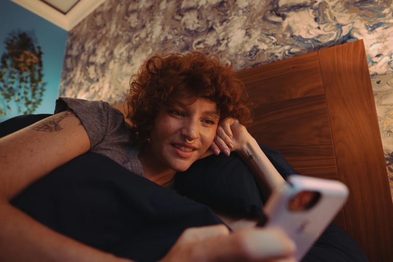 Ultra-Connected Gadgets: Syncing Wearables, Cars, and Homes